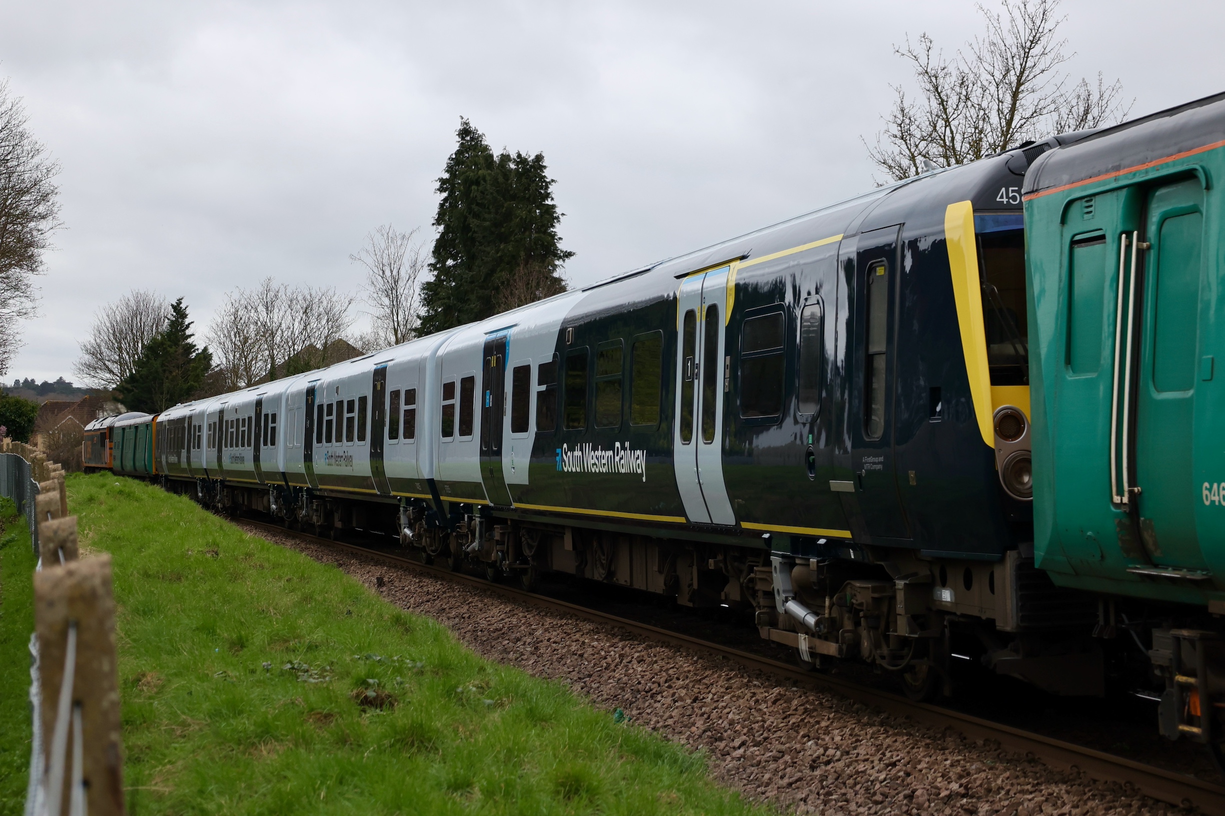 458415's trailing cab